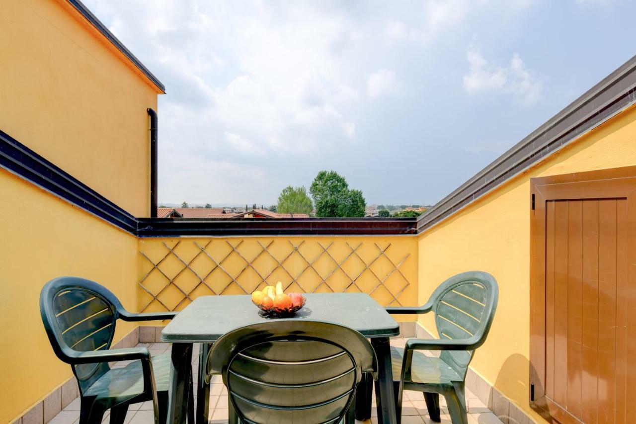 Sarno Apartments Caravaggio ซีร์มิโอเน ภายนอก รูปภาพ