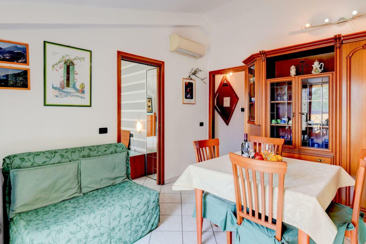 Sarno Apartments Caravaggio ซีร์มิโอเน ภายนอก รูปภาพ